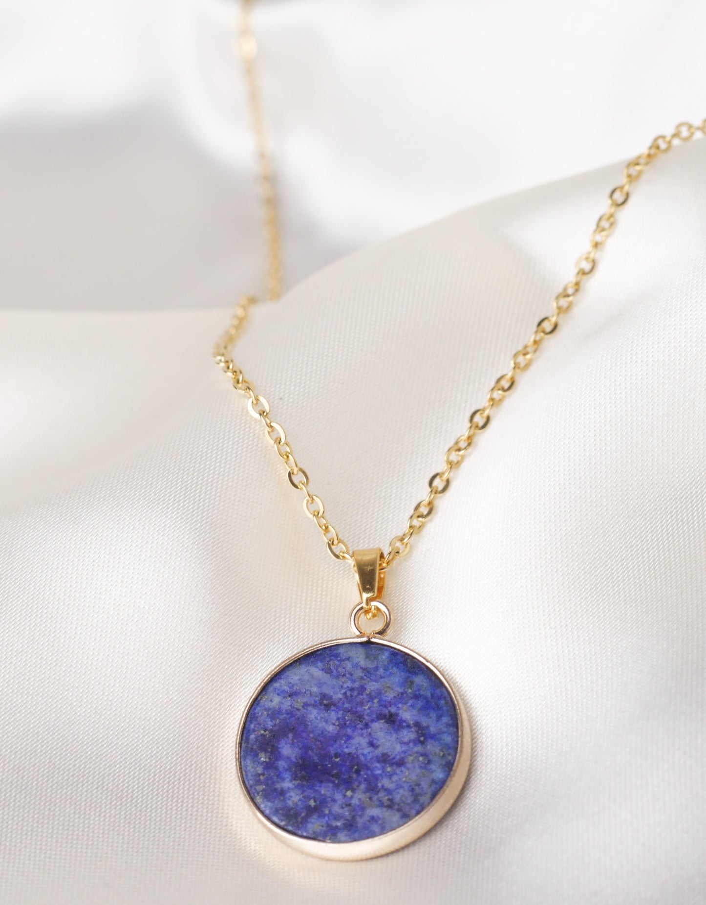 18K Gold Lapis Lazuli Circle Necklace