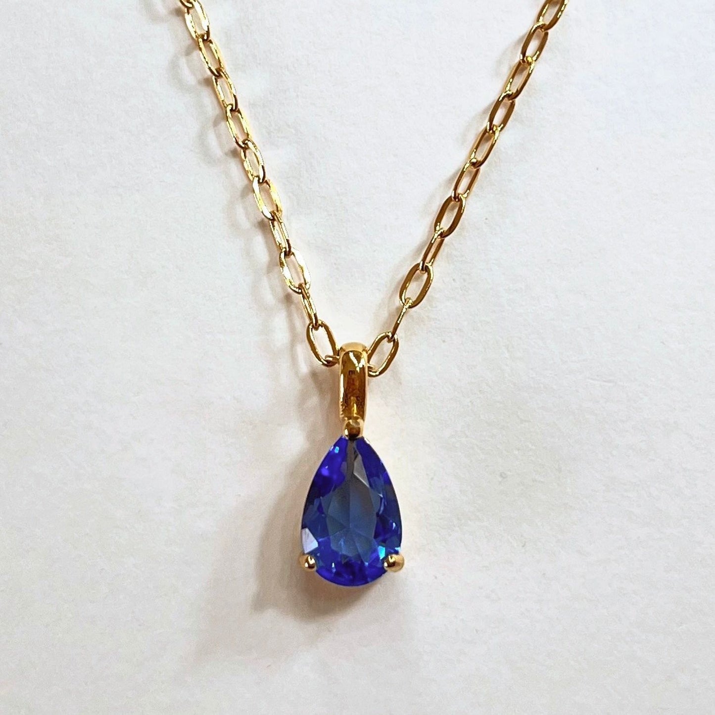 18K Gold Birthstone Necklaces