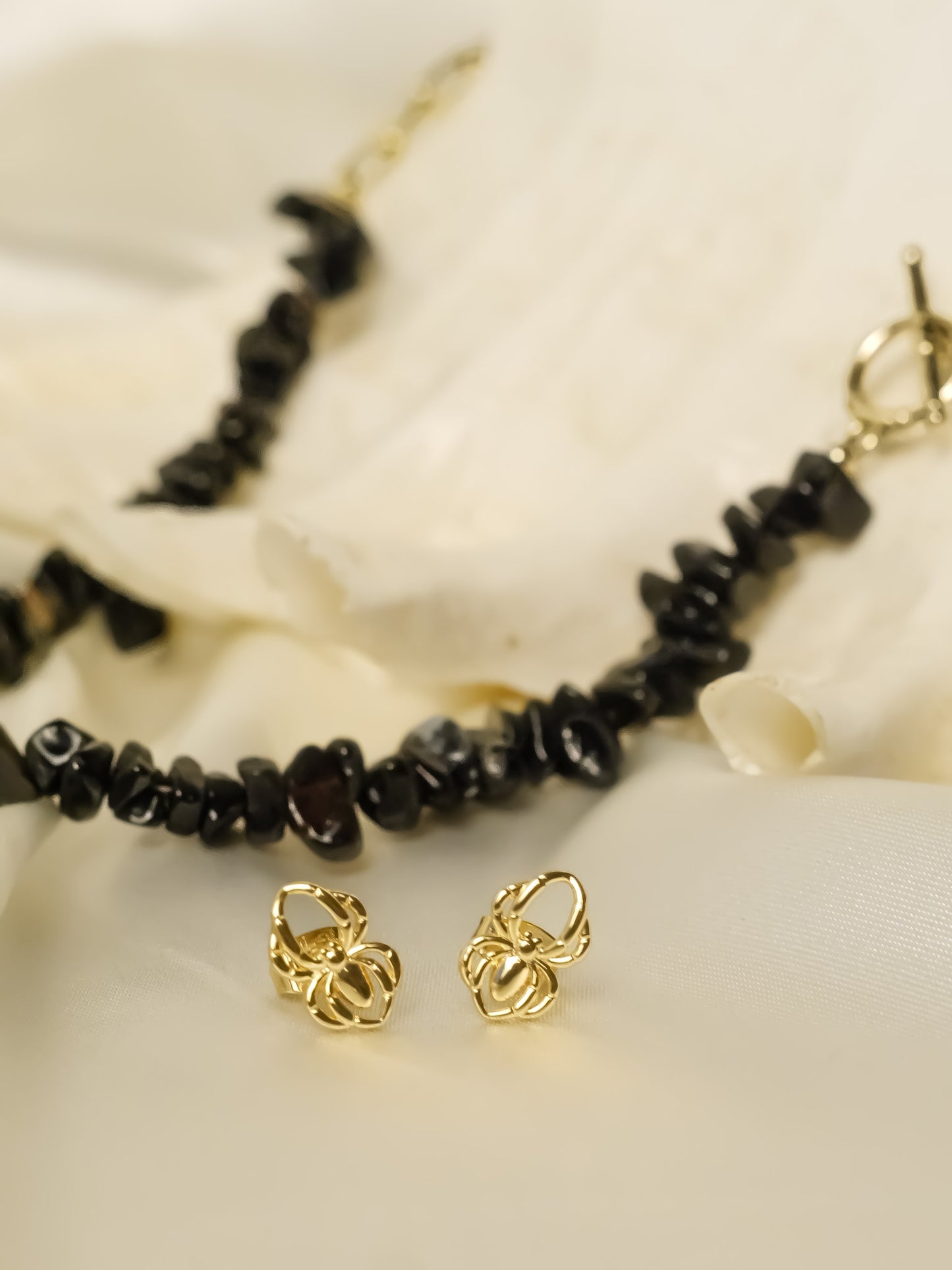 18K Gold & Black Agate U Chain Necklace