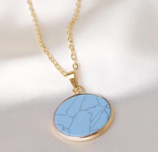 18K Gold Blue Howlite Circle Necklace